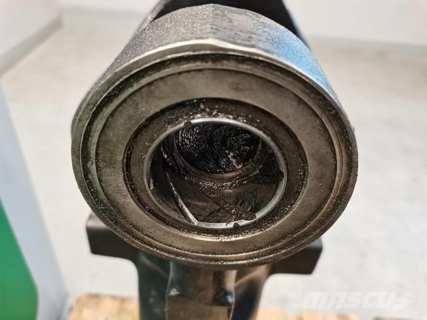 Caterpillar TH 336 {case differentialCarraro} Mosty, wały i osie