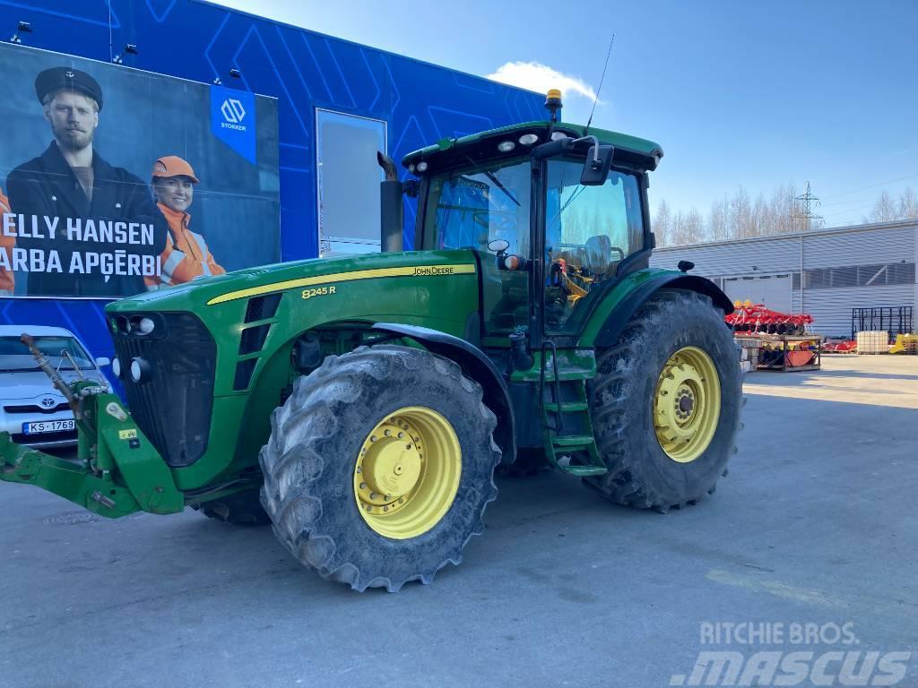 John Deere 8245 R Ciągniki rolnicze