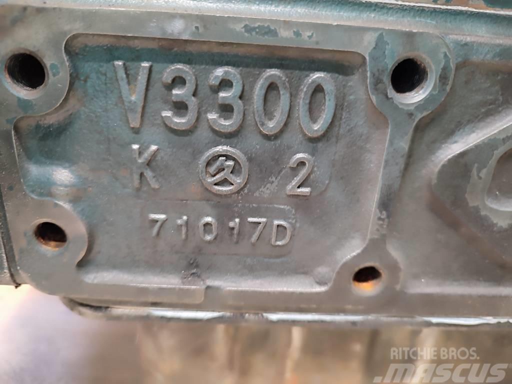 Kubota V3300 complete engine Silniki