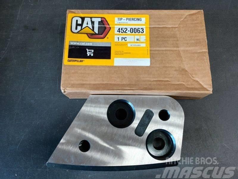 CAT TIP-PIERCING 452-0063 Silniki