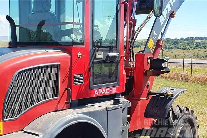 Apache Forklift and loader 1.5 TON Inne