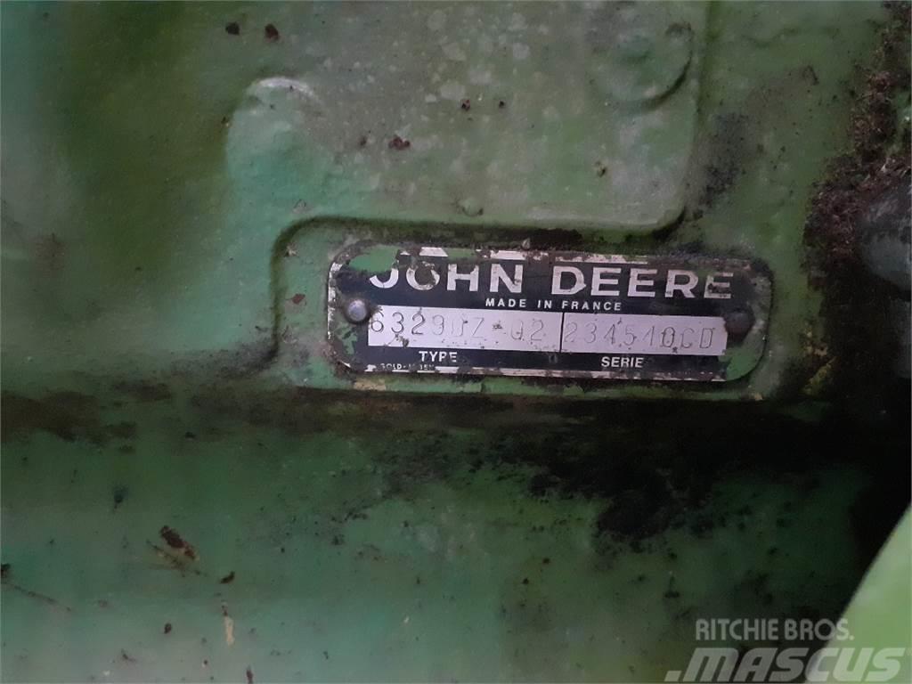 John Deere 6329 Silniki