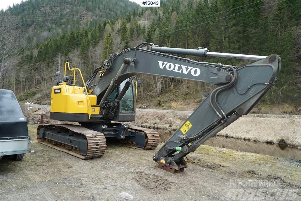 Volvo ECR235DL Excavator w/ bucket and rotor tilt. Koparki gąsienicowe