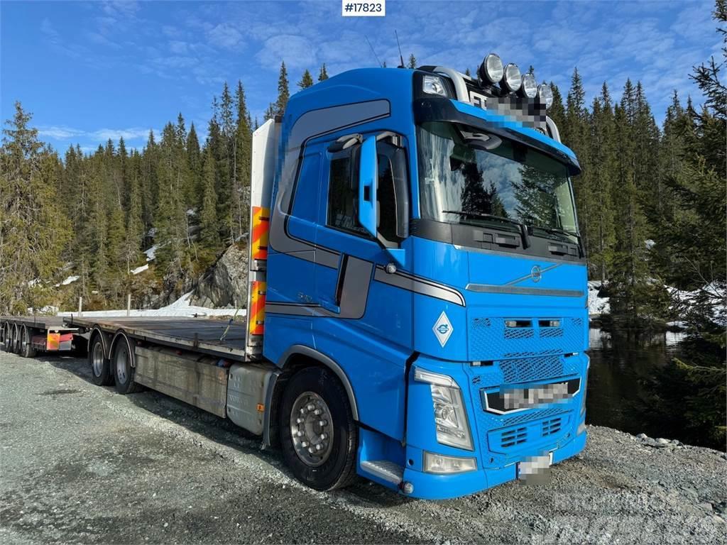 Volvo Fh 540 6x2 barrack truck w/ Trailer - bygg trailer Ciężarówki typu Platforma / Skrzynia