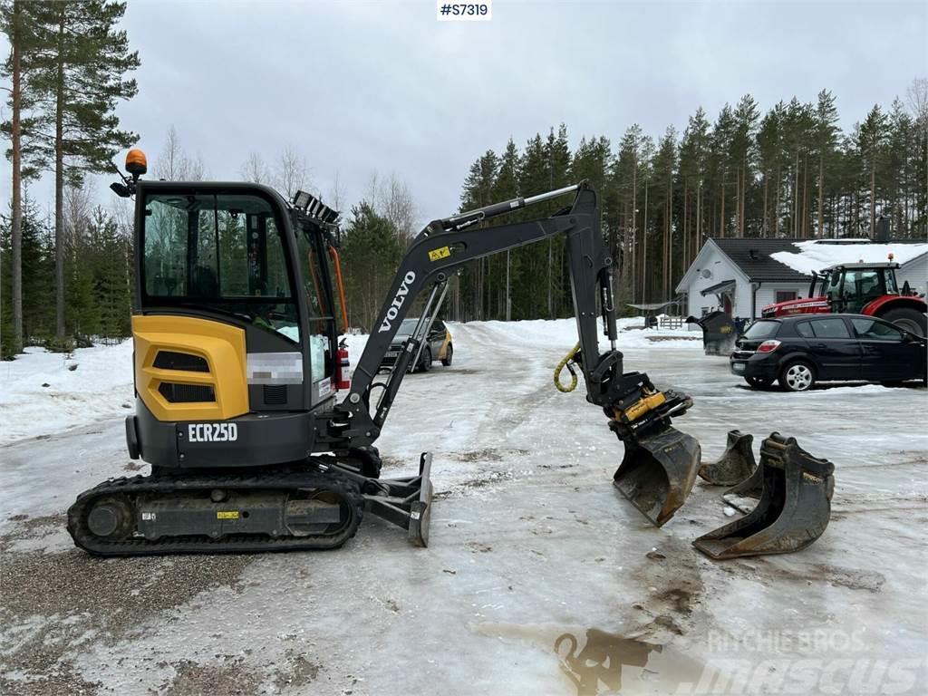 Volvo ECR25D Excavator with buckets and rotor SEE VIDEO Koparki gąsienicowe