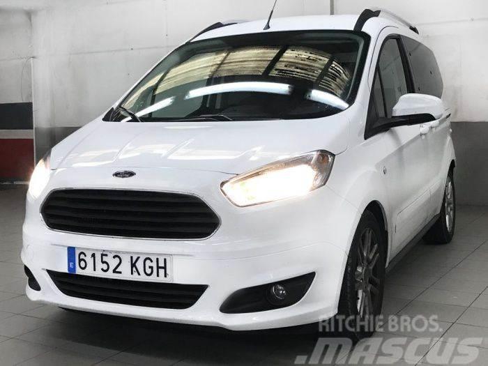 Ford Courier TOURNEO TITANIUM 1.5 TDCI 95CV Busy / Vany