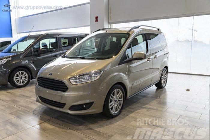 Ford Tourneo Courier 1.0 ECOBOOST 74KW (100CV) TITANIUM Busy / Vany