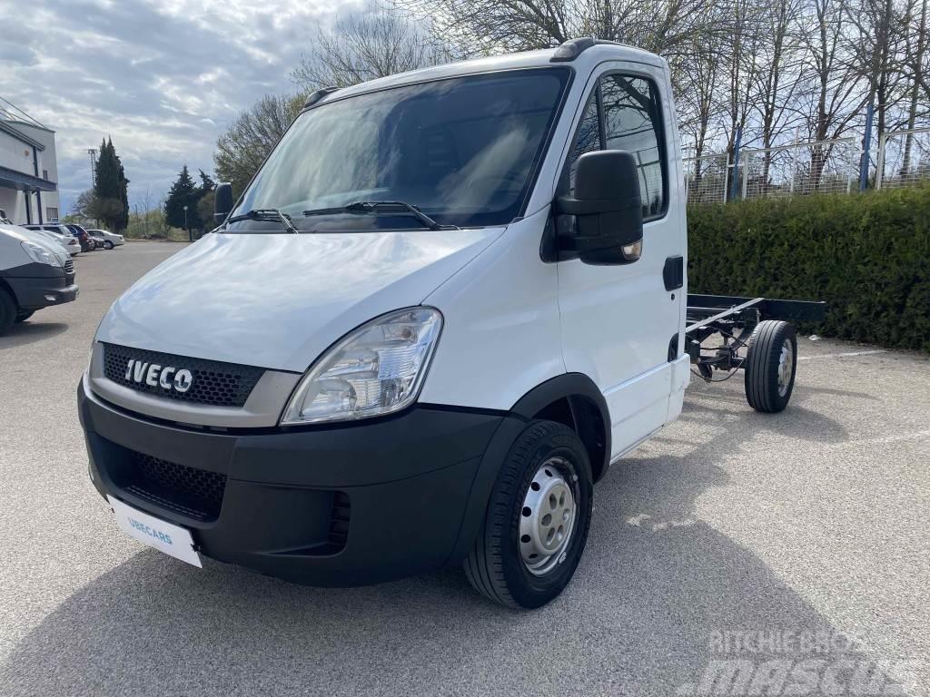 Iveco Daily Ch.Cb. 35S11 Transversal 3450RS Busy / Vany