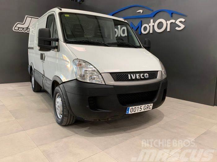 Iveco Daily Ch.DCb. 35S11D Transversal 3450RS Busy / Vany