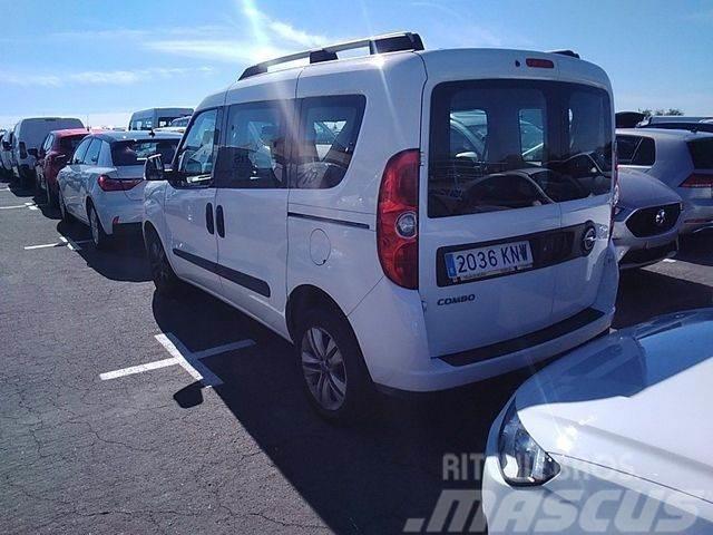 Opel Combo N1 Tour 1.3CDTI Expression L1H1 95 Busy / Vany