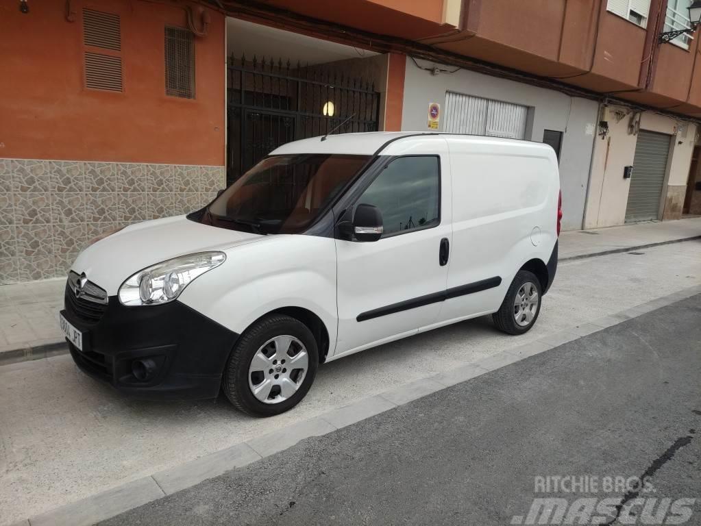Opel Combo N1 Tour 1.3CDTI Expression L1H1 90 Busy / Vany