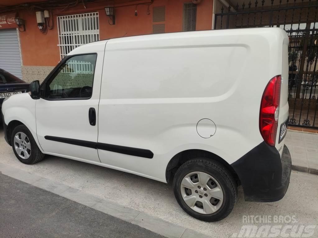 Opel Combo N1 Tour 1.3CDTI Expression L1H1 90 Busy / Vany