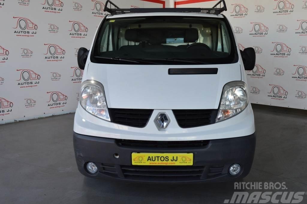Renault Trafic 2.0dCi Fg. 27 L1H1 115 E5 Busy / Vany