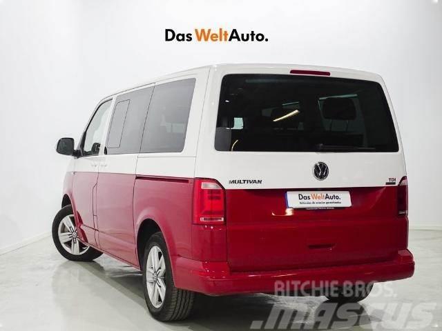 Volkswagen Multivan 2.0TDI BMT Premium 4M DSG 150kW Busy / Vany