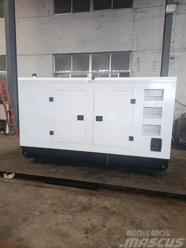 Cummins 120kw 150kva generator set with silent box Agregaty prądotwórcze Diesla