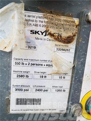 SkyJack SJ 3219 Podnośniki nożycowe