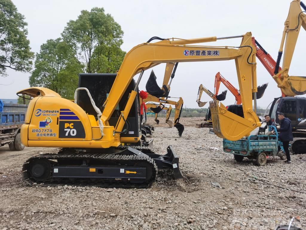 Komatsu PC70-8 Crawler excavators