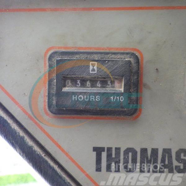 Thomas 153 Ładowarki kołowe