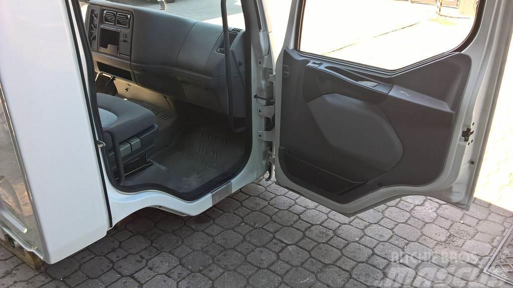Renault MIDLUM Euro 5 Kabiny i wnętrze