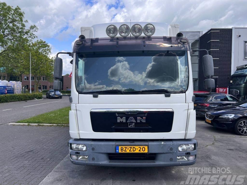 MAN TGL 12.220 4X2 EURO 5 - 12 TONS + DHOLLANDIA Samochody ciężarowe ze skrzynią zamkniętą