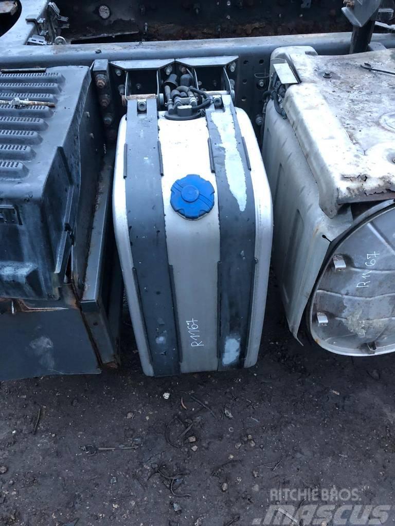 Renault Premium DXI460 AdBlue tank Ramy i zawieszenie