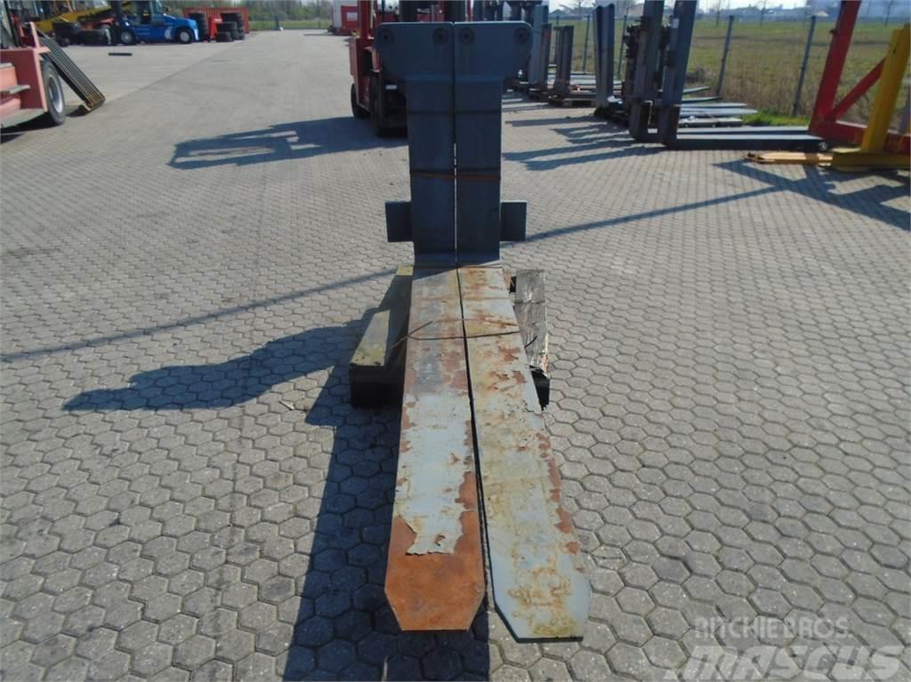  FORK Fitted with Rolls, Kissing 28.000kg@1200mm // Widły