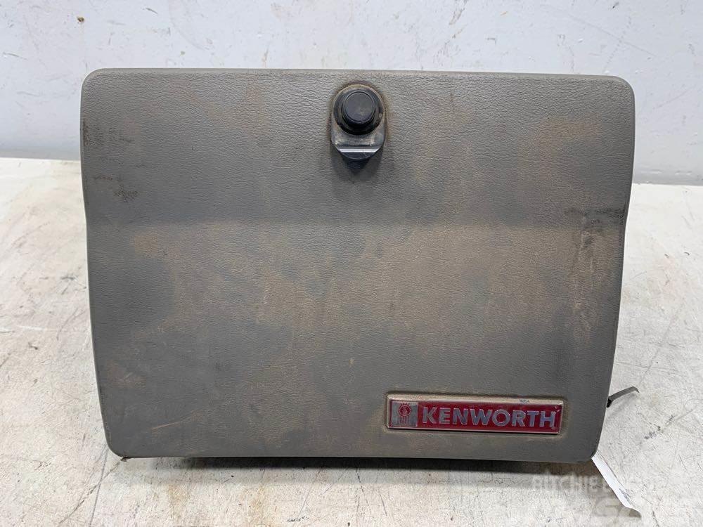 Kenworth T2000 Osprzęt samochodowy