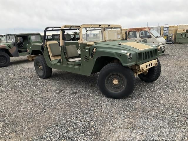 AM General M1097 Pick-upy / Pojazdy z otwieranymi burtami