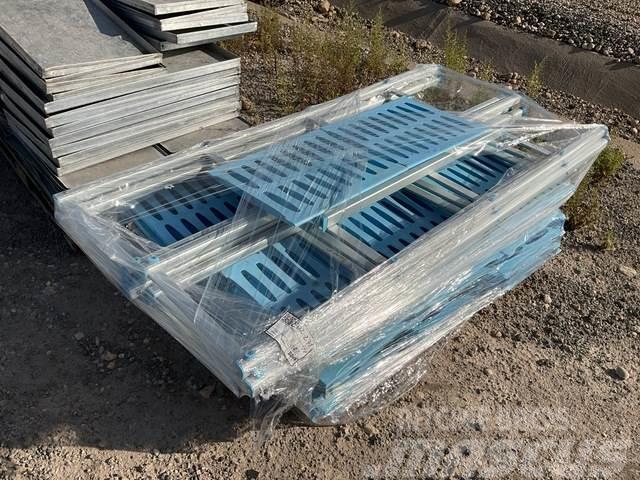  Quantity of Aluminum Trays Pozostały sprzęt budowlany