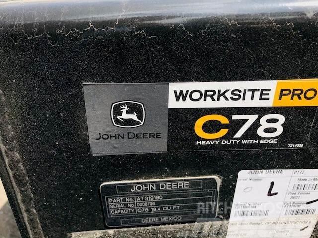 John Deere 325G Miniładowarki
