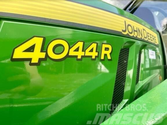 John Deere 4044R Ciągniki rolnicze