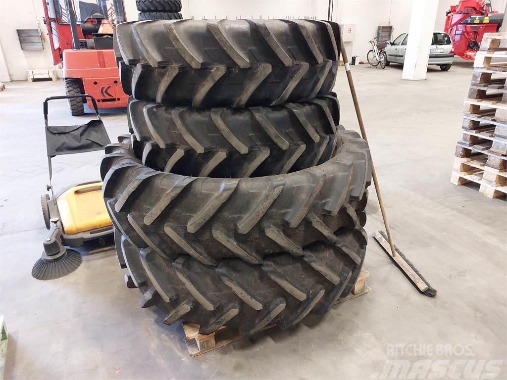  DÄCK MICHELIN 13,6R24 16,9R34 Other agricultural machines