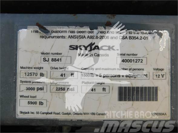 SkyJack SJ8841RT Podnośniki nożycowe