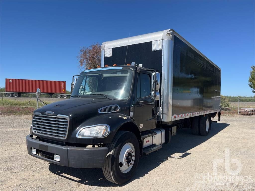 Freightliner M2106 Busy / Vany