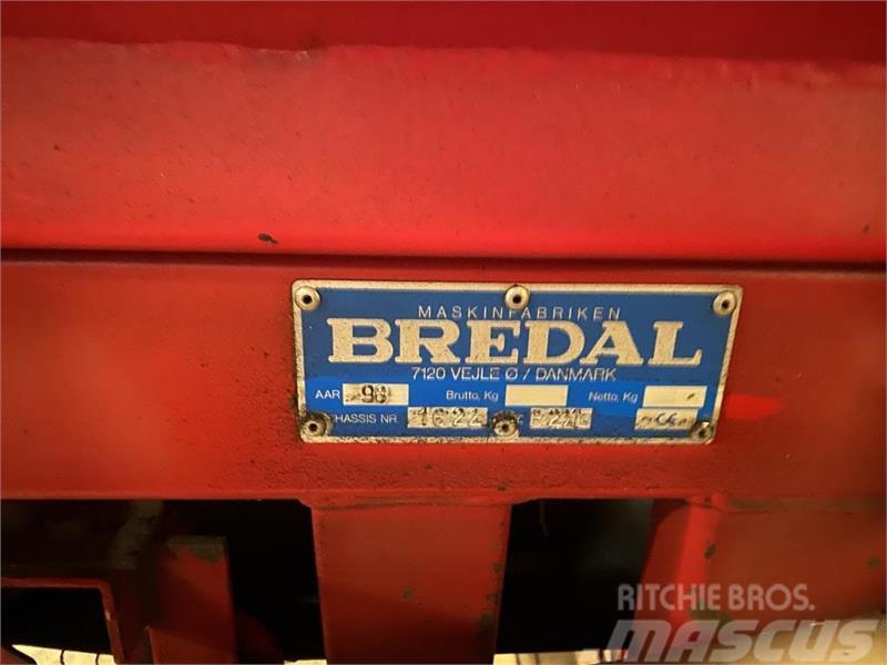 Bredal B  2 Rozrzutnik nawozów mineralnych
