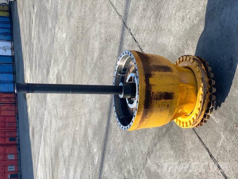 Volvo L 220 E FINAL DRIVE FRONT Mosty, wały i osie