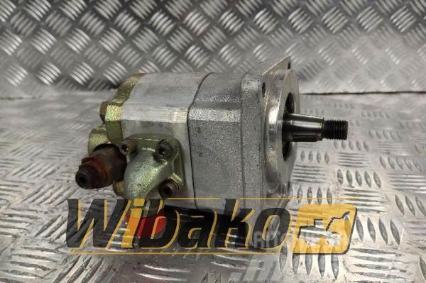 O&K Gear pump O&K 4530363L 05993120 Hydraulika