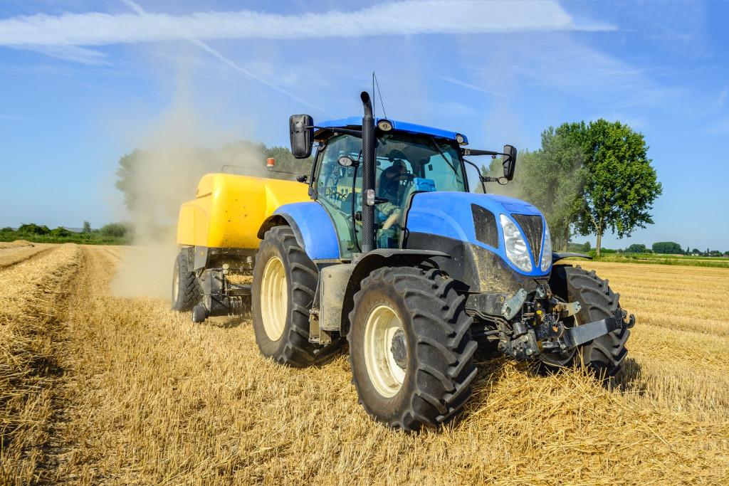 Używane ciągniki rolnicze New Holland: T6 vs T5. Który wybrać?