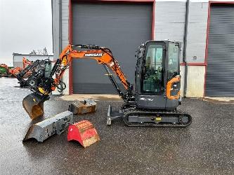 Doosan DX27Z-7