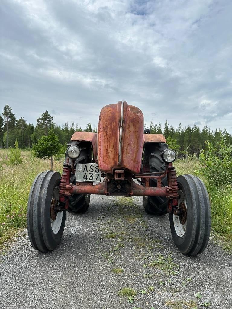 Porsche A133 traktor originalskick Ciągniki rolnicze