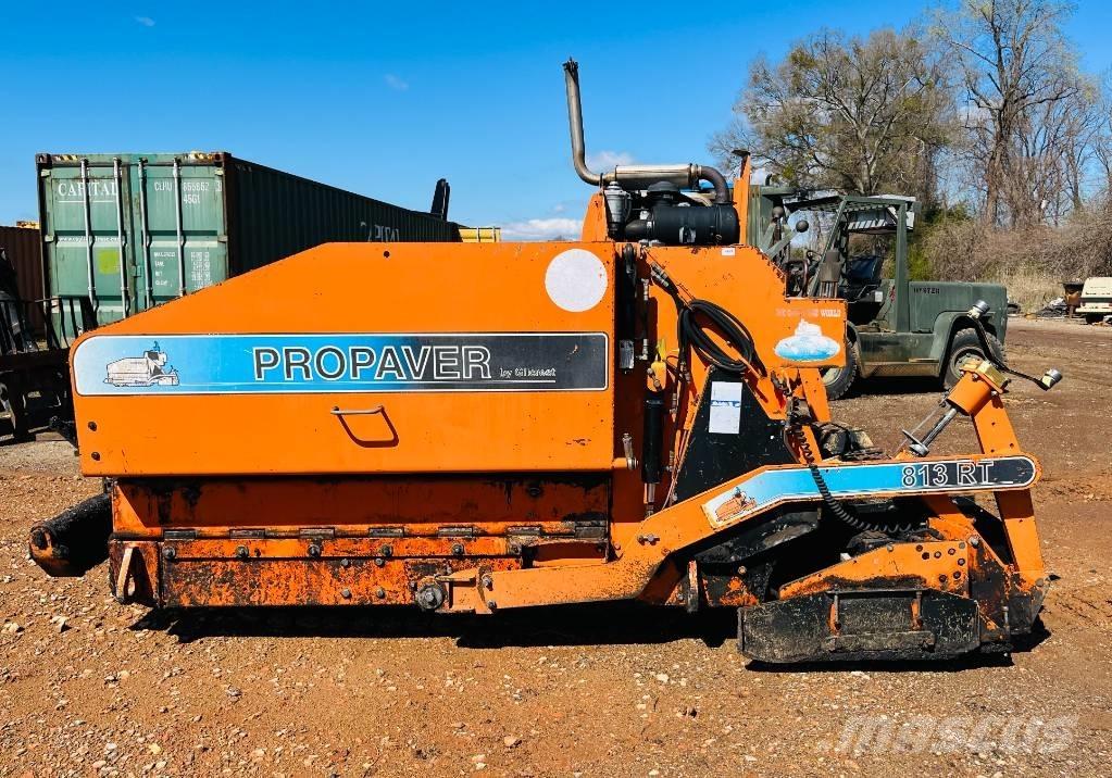 Gilcrest Propaver 813 RT Rozściełacze do asfaltu