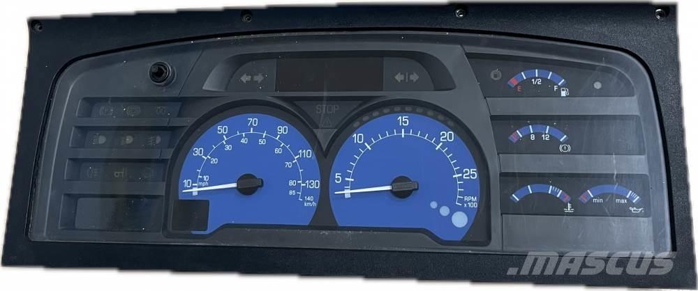 Renault MIDLUM PŘÍSTROJOVÁ DESKA, PALUBNÍ DESKA 5010564273 Transport - Inne