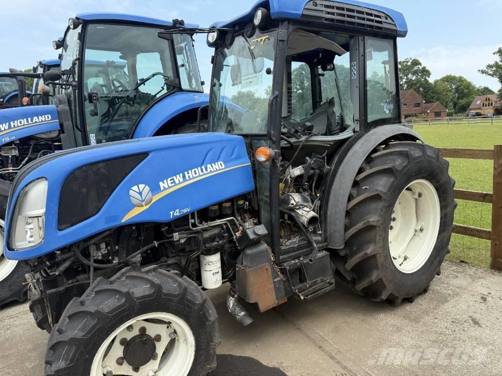 BREAKING New Holland T 4.75 V Maszyny rolnicze - Inne