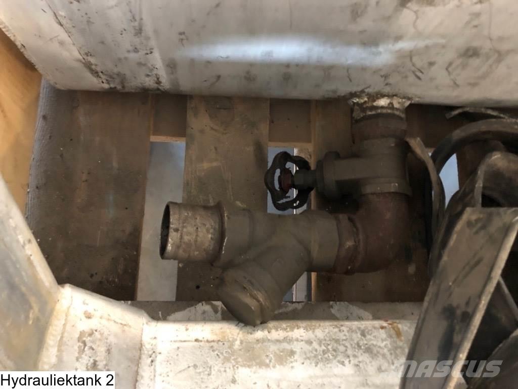 Universeel Hydraulic tank, 210 Liter Hydraulika