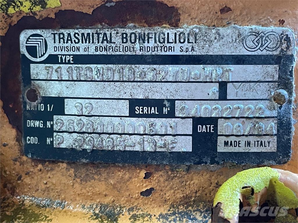 CASE 1288 Krøjegear - Bonfiglioli Transmital type 711T0 Przekładnie i skrzynie biegów