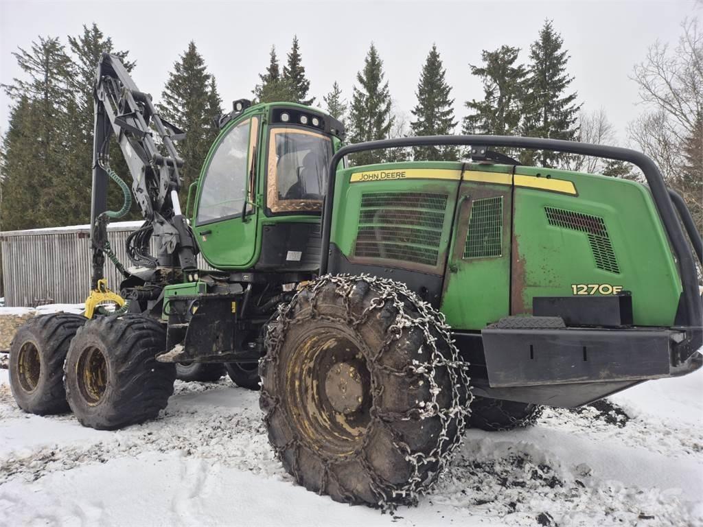 John Deere 1270E Harwestery