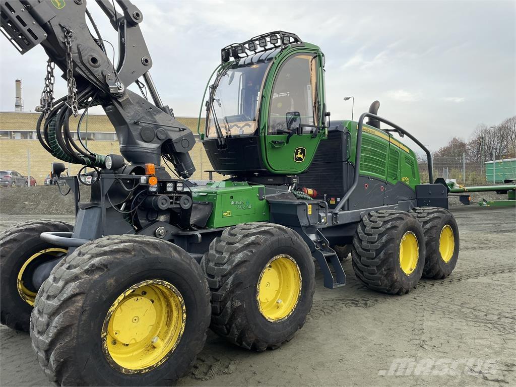 John Deere 1270G Harwestery