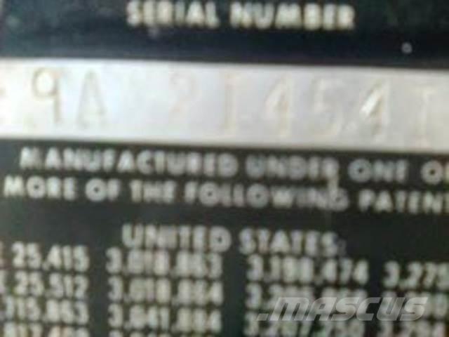 Massey Ferguson 275 Tractor Maszyny budowlane - Inne