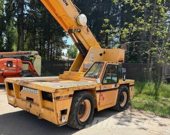 Broderson IC200-3H Żurawie szosowo-terenowe