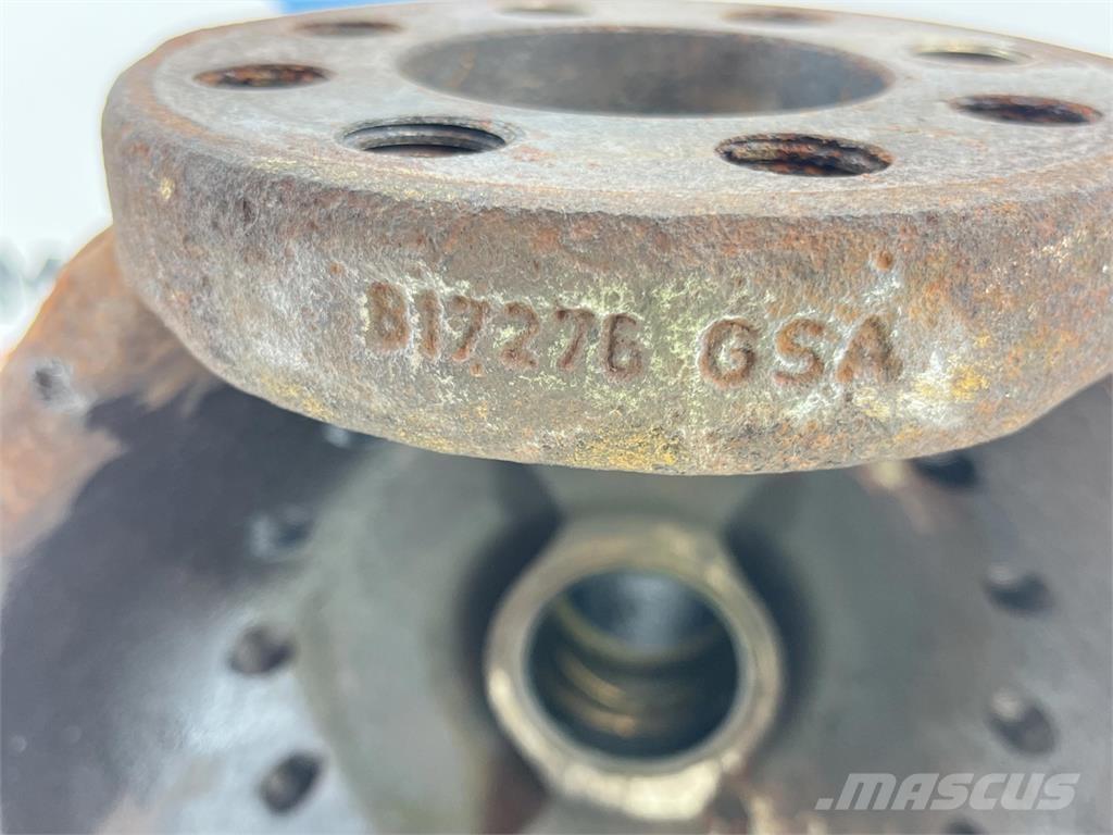 PPM ATT 600 Steering knuckle 16 holes axle 2 Mosty, wały i osie